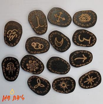 רונים / רונות מעץ